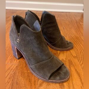 Vince Camuto Dark Brown Peep-Toe Heeled Boots